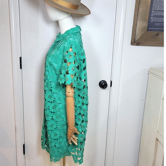 Umgee Green Floral Eyelet Lace Button Front Collared Shift Dress Boho Chic M - Picture 6 of 9
